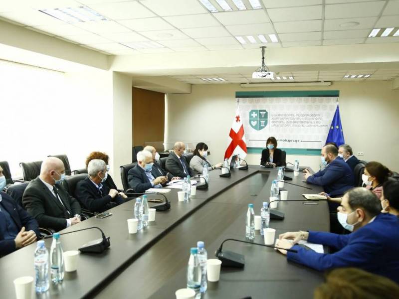 07 აპრილი, 2021 ვაქცინაცია ქრონიკული დაავადებების მქონე პირებისთვის ხელმისაწვდომი ხდება